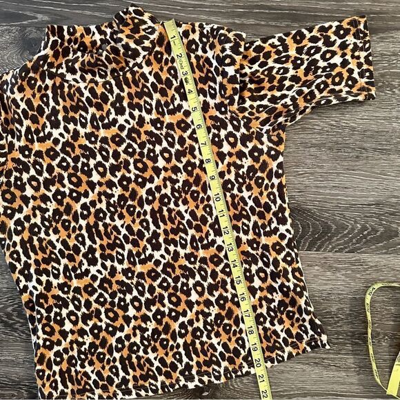 Anthropologie Animal Print Short Sleeve Mockneck - Picture 8 of 8